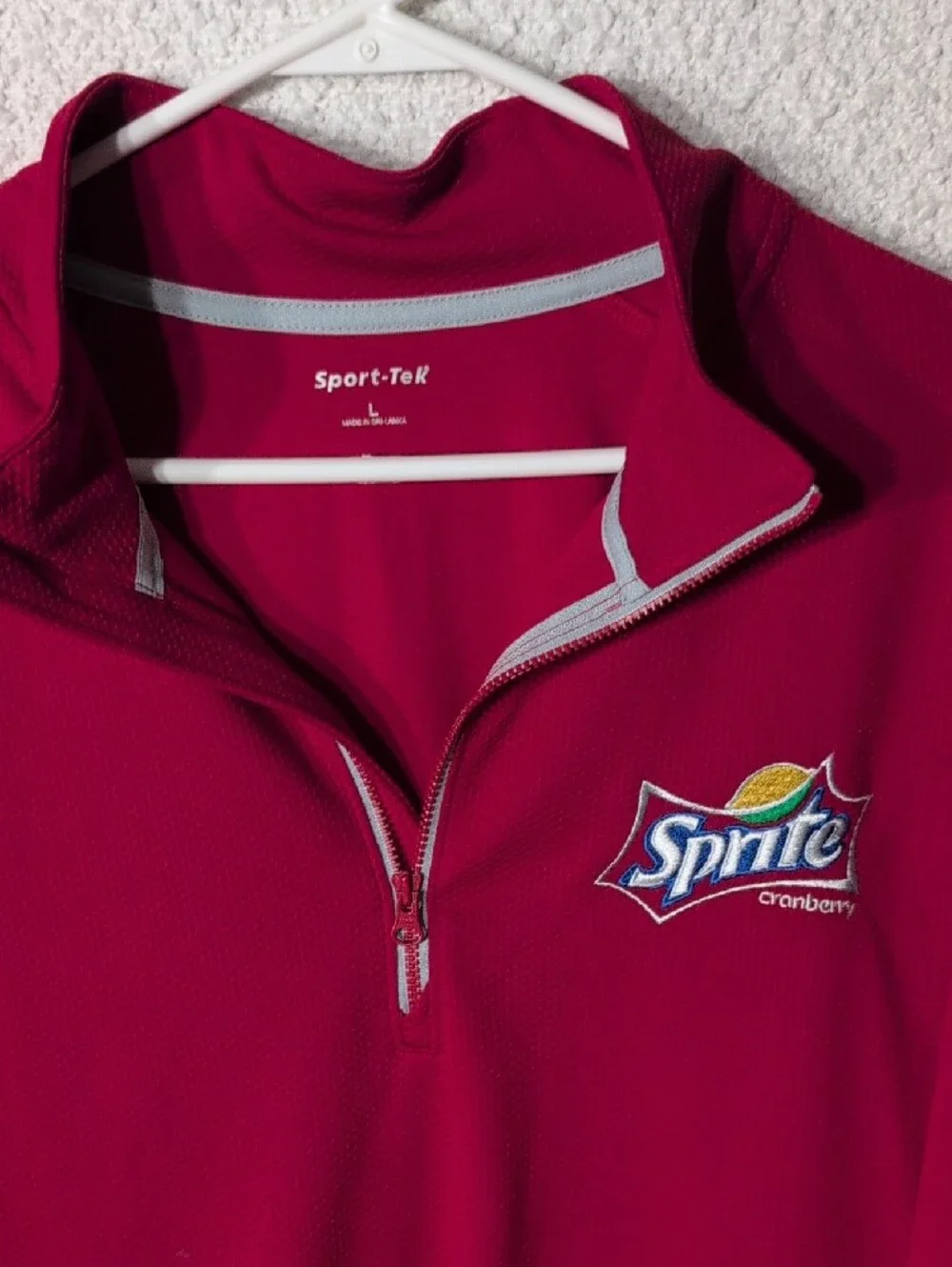 Sport-Tek Men’s Cranberry Sprite Quarter-Zip Pullover Large